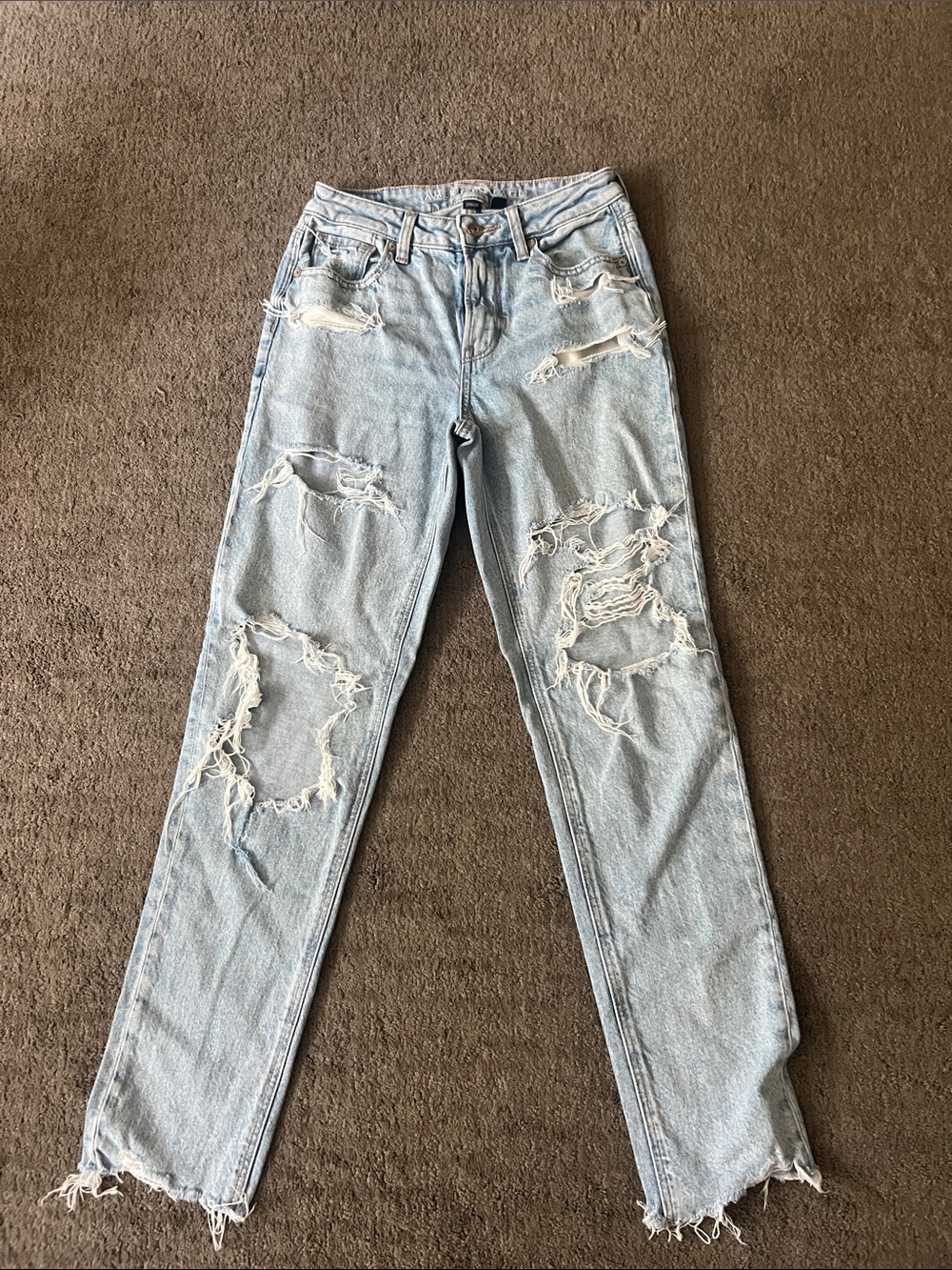 American Eagle Outfitters Light Wash Distressed Boyfriend Jeans